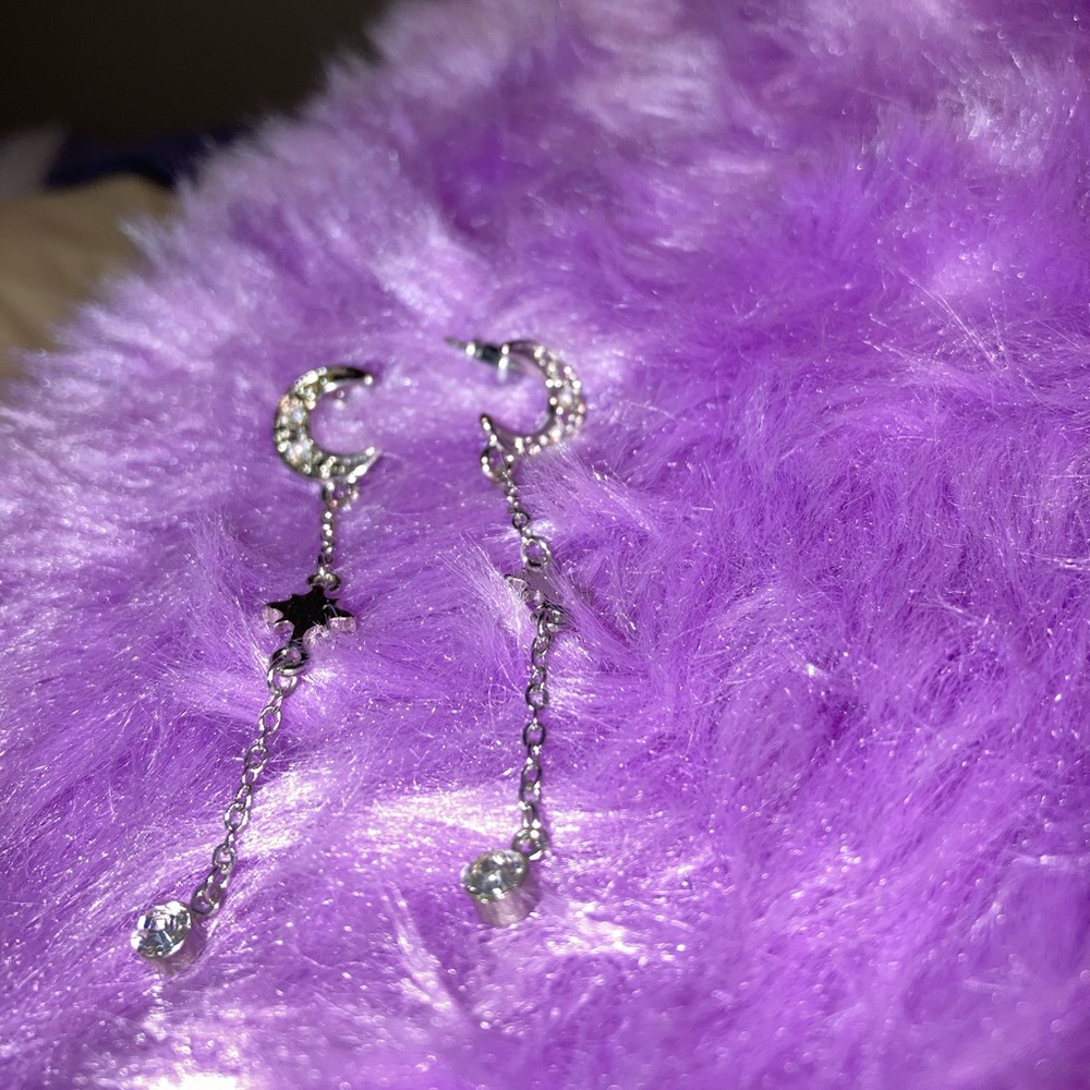 Moon and stars themed pair of earrings